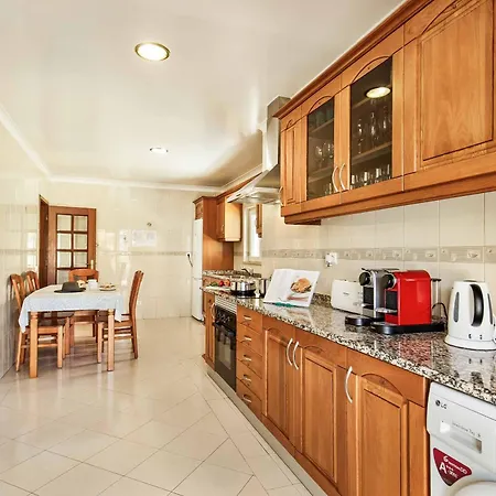 Alice البوفيرا