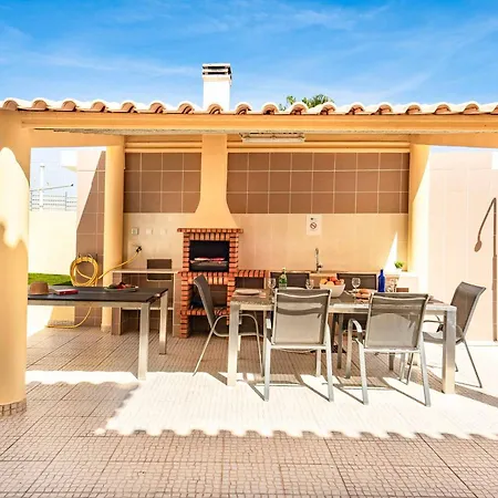 Willa Alice Albufeira